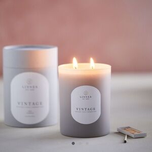 NIB Linnea Vintage scented Candle Large Double Wick Vetiver gift box New Anthro